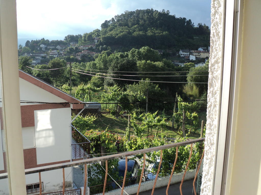 Alojamento Correia Caldelas Ruang foto