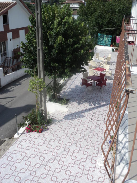 Alojamento Correia Caldelas Bagian luar foto