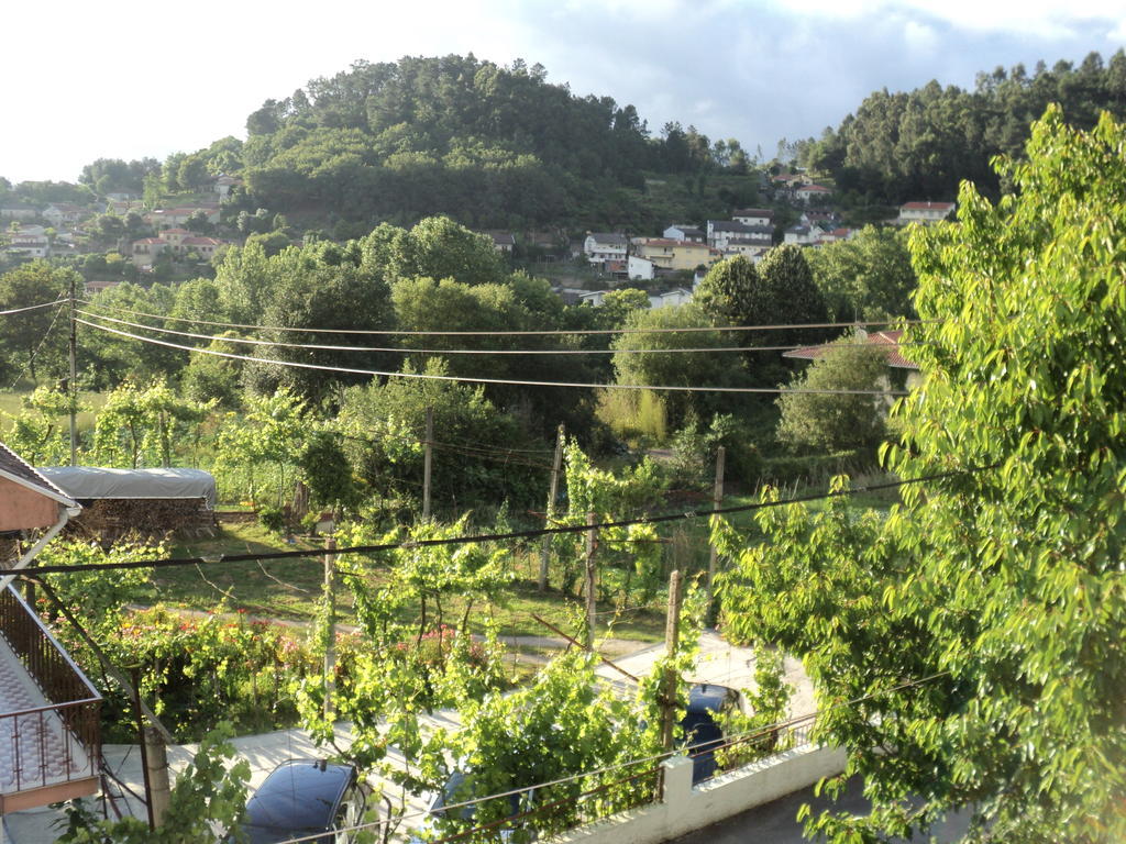 Alojamento Correia Caldelas Bagian luar foto